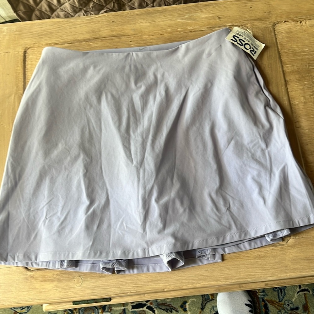 New Nike lavender golf skirt with attached shorts